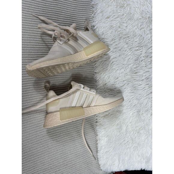 Adidas NMD_R1 V2 Shoes Womens Size 8 Cream White Boost Parley Running Sneakers - Picture 2 of 9
